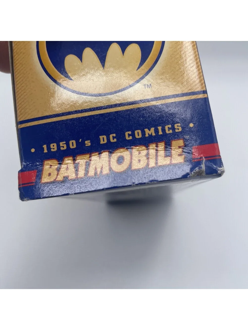 DC COMICS BATMAN 1950'S BATMOBILE CORGI 1:43 SCALE 2005